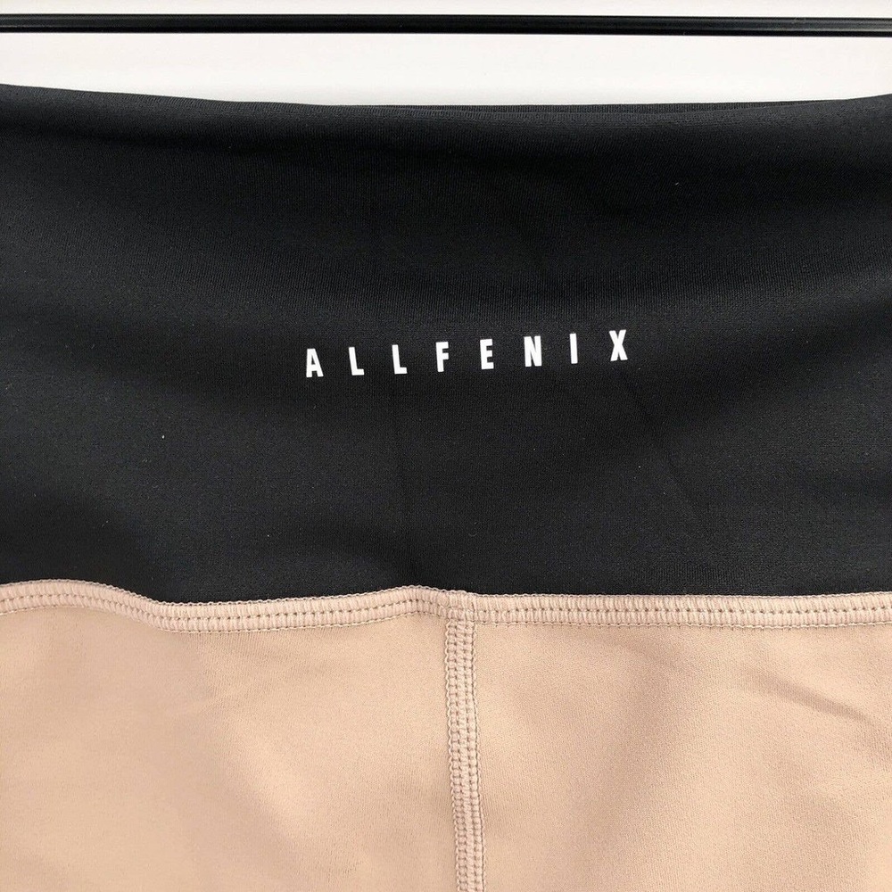 ALLFENIX • NWT! “Ivy” 7/8 Legging in Black & Taupe - Size XS - Picture 4 of 7